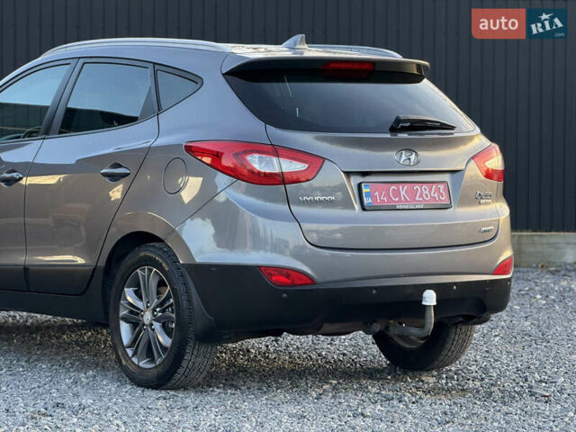 Сірий Хендай іх35, об'ємом двигуна 2 л та пробігом 230 тис. км за 14450 $, фото 14 на Automoto.ua
