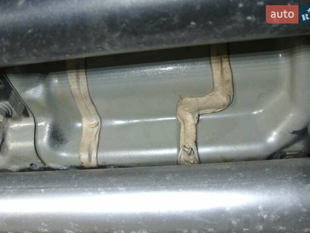 Серый Хендай их35, объемом двигателя 2 л и пробегом 187 тыс. км за 13700 $, фото 61 на Automoto.ua