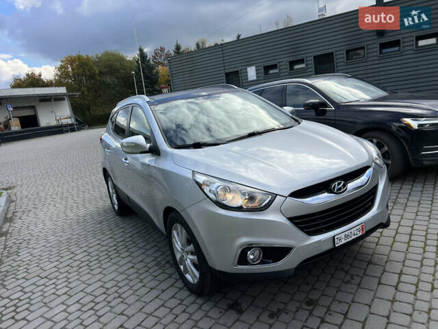 Сірий Хендай іх35, об'ємом двигуна 2 л та пробігом 253 тис. км за 13900 $, фото 16 на Automoto.ua