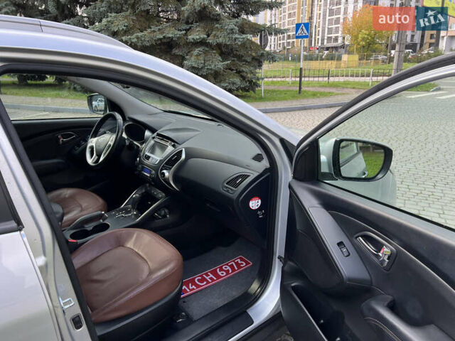 Сірий Хендай іх35, об'ємом двигуна 2 л та пробігом 253 тис. км за 13900 $, фото 28 на Automoto.ua