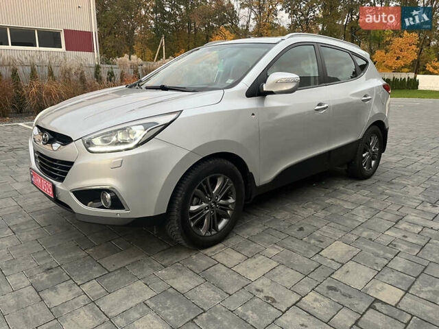 Хендай их35 2013 в Луцке на Automoto.ua Серый Хендай их35, объемом двигателя 2 л и пробегом 183 тыс. км за 16500 $, фото 1 на Automoto.ua