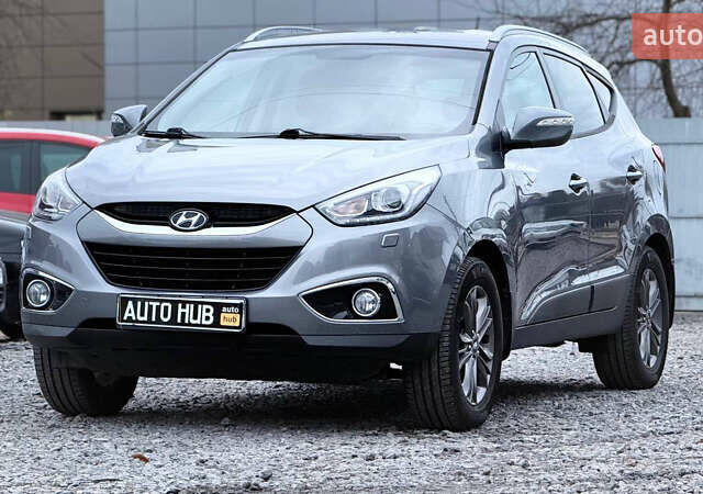 Сірий Хендай іх35, об'ємом двигуна 2 л та пробігом 240 тис. км за 13000 $, фото 5 на Automoto.ua