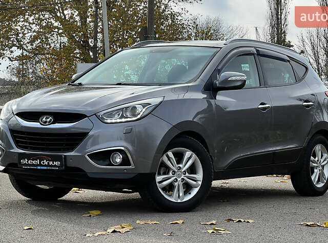 Сірий Хендай іх35, об'ємом двигуна 2 л та пробігом 178 тис. км за 11999 $, фото 2 на Automoto.ua