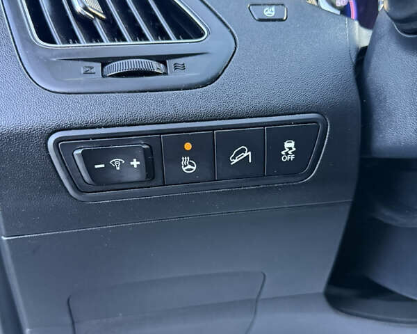 Сірий Хендай іх35, об'ємом двигуна 2 л та пробігом 230 тис. км за 14450 $, фото 30 на Automoto.ua