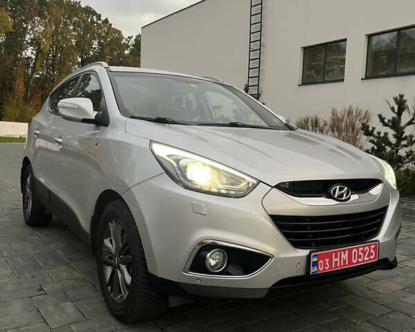 Хендай их35 2013 в Луцке на Automoto.ua Серый Хендай их35, объемом двигателя 2 л и пробегом 183 тыс. км за 16500 $, фото 8 на Automoto.ua