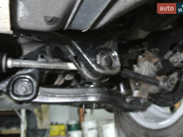 Серый Хендай их35, объемом двигателя 2 л и пробегом 187 тыс. км за 13700 $, фото 58 на Automoto.ua