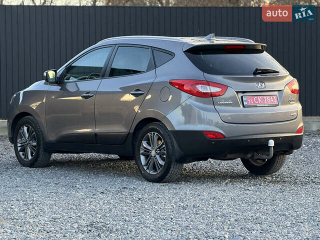 Сірий Хендай іх35, об'ємом двигуна 2 л та пробігом 230 тис. км за 14450 $, фото 16 на Automoto.ua