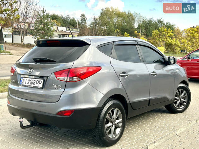 Хендай их35 2013 в Белой Церкве на Automoto.ua Серый Хендай их35, объемом двигателя 1.7 л и пробегом 231 тыс. км за 11999 $, фото 23 на Automoto.ua