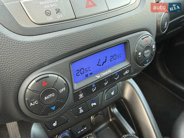 Сірий Хендай іх35, об'ємом двигуна 2 л та пробігом 124 тис. км за 16600 $, фото 59 на Automoto.ua