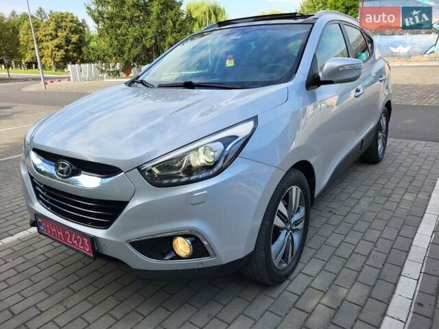 Серый Хендай их35, объемом двигателя 2 л и пробегом 221 тыс. км за 17150 $, фото 9 на Automoto.ua