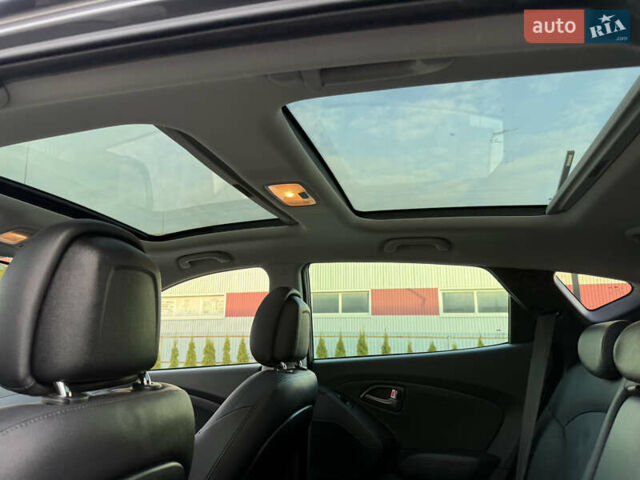 Сірий Хендай іх35, об'ємом двигуна 2 л та пробігом 124 тис. км за 16600 $, фото 77 на Automoto.ua