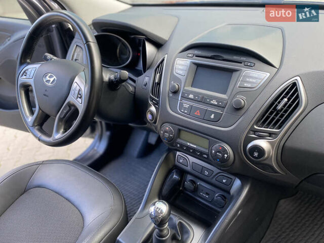 Хендай их35 2014 в Виннице на Automoto.ua Серый Хендай их35, объемом двигателя 1.7 л и пробегом 189 тыс. км за 14300 $, фото 42 на Automoto.ua
