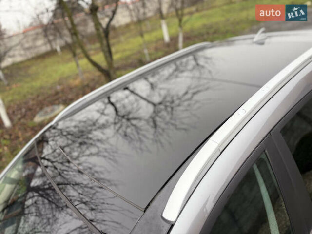 Серый Хендай их35, объемом двигателя 2 л и пробегом 124 тыс. км за 16850 $, фото 25 на Automoto.ua