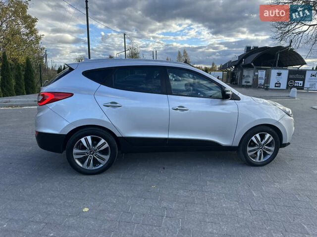 Хендай их35 2014 в Бродах на Automoto.ua Серый Хендай их35, объемом двигателя 2 л и пробегом 180 тыс. км за 15500 $, фото 12 на Automoto.ua