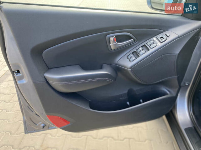 Хендай их35 2014 в Виннице на Automoto.ua Серый Хендай их35, объемом двигателя 1.7 л и пробегом 189 тыс. км за 14300 $, фото 17 на Automoto.ua