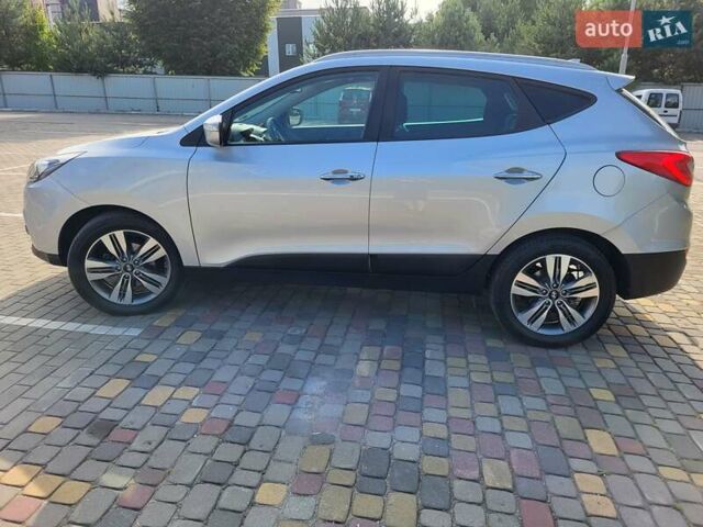 Серый Хендай их35, объемом двигателя 2 л и пробегом 221 тыс. км за 17150 $, фото 17 на Automoto.ua