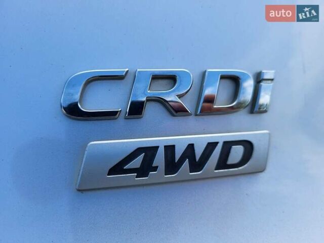 Серый Хендай их35, объемом двигателя 2 л и пробегом 221 тыс. км за 17150 $, фото 63 на Automoto.ua