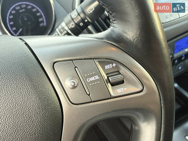 Сірий Хендай іх35, об'ємом двигуна 2 л та пробігом 124 тис. км за 16600 $, фото 51 на Automoto.ua