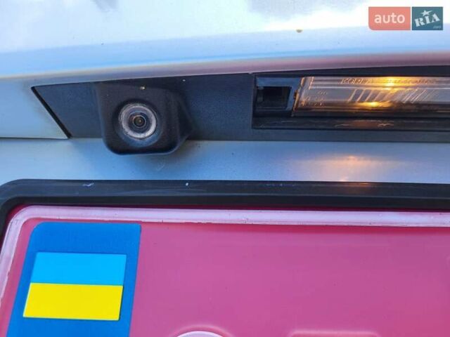 Серый Хендай их35, объемом двигателя 2 л и пробегом 221 тыс. км за 17150 $, фото 61 на Automoto.ua