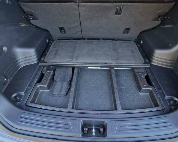 Серый Хендай их35, объемом двигателя 2 л и пробегом 138 тыс. км за 15200 $, фото 30 на Automoto.ua