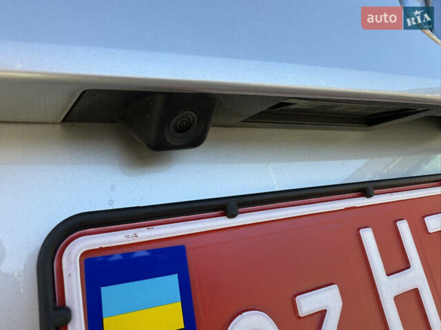 Серый Хендай их35, объемом двигателя 2 л и пробегом 187 тыс. км за 16600 $, фото 27 на Automoto.ua