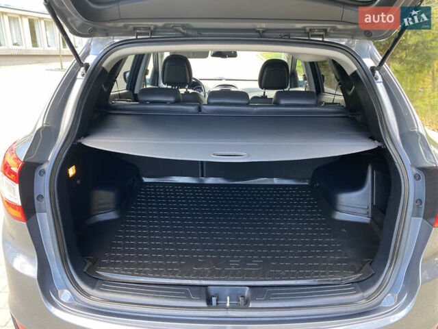 Хендай их35 2014 в Виннице на Automoto.ua Серый Хендай их35, объемом двигателя 1.7 л и пробегом 189 тыс. км за 14300 $, фото 28 на Automoto.ua