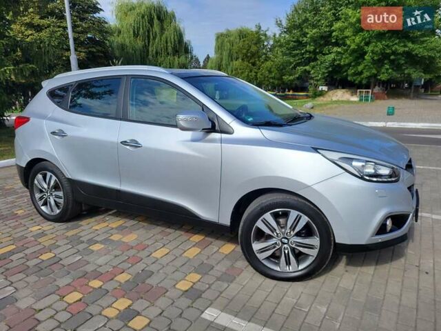 Серый Хендай их35, объемом двигателя 2 л и пробегом 221 тыс. км за 17150 $, фото 21 на Automoto.ua