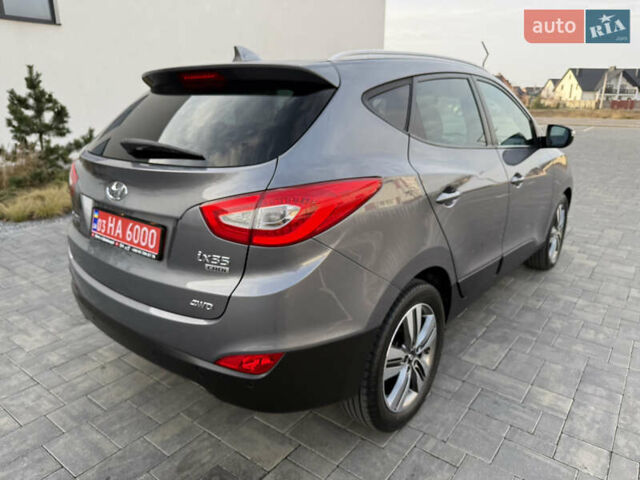 Сірий Хендай іх35, об'ємом двигуна 2 л та пробігом 124 тис. км за 16600 $, фото 39 на Automoto.ua