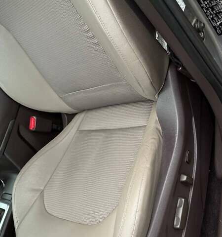 Серый Хендай их35, объемом двигателя 2.4 л и пробегом 127 тыс. км за 11650 $, фото 23 на Automoto.ua