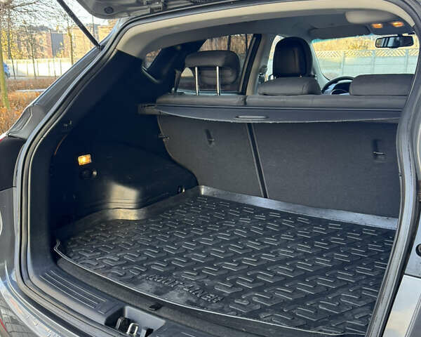 Серый Хендай их35, объемом двигателя 2 л и пробегом 96 тыс. км за 14899 $, фото 31 на Automoto.ua