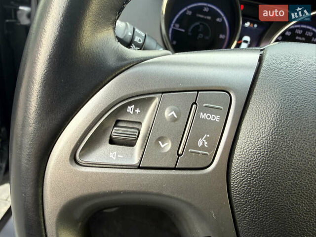 Сірий Хендай іх35, об'ємом двигуна 2 л та пробігом 124 тис. км за 16600 $, фото 53 на Automoto.ua