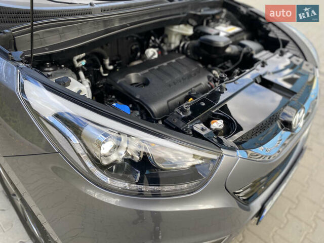 Хендай их35 2014 в Виннице на Automoto.ua Серый Хендай их35, объемом двигателя 1.7 л и пробегом 189 тыс. км за 14300 $, фото 37 на Automoto.ua