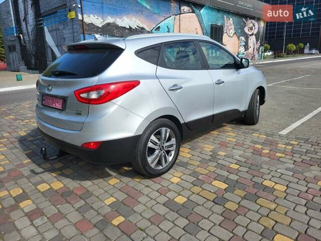 Серый Хендай их35, объемом двигателя 2 л и пробегом 221 тыс. км за 17150 $, фото 19 на Automoto.ua