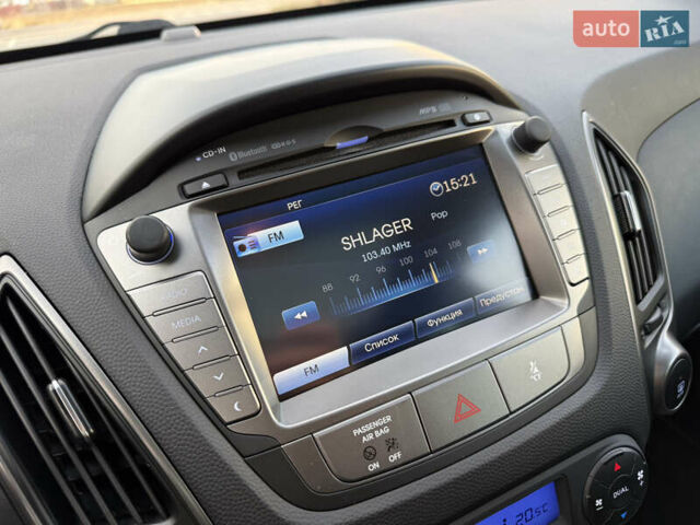 Сірий Хендай іх35, об'ємом двигуна 2 л та пробігом 124 тис. км за 16600 $, фото 58 на Automoto.ua