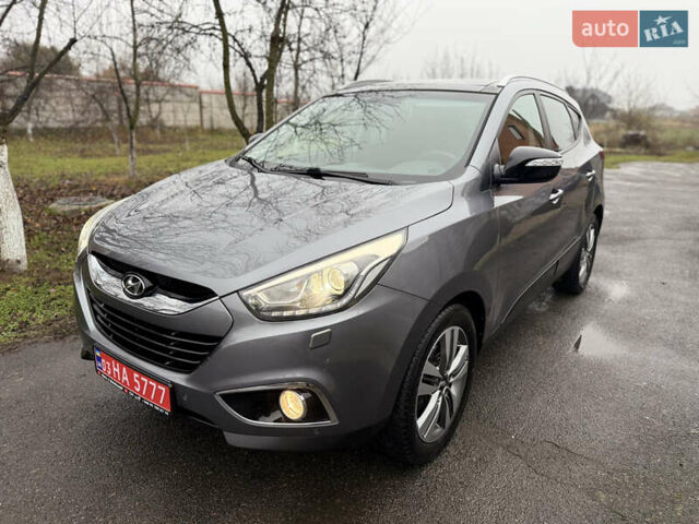Серый Хендай их35, объемом двигателя 2 л и пробегом 124 тыс. км за 16850 $, фото 12 на Automoto.ua