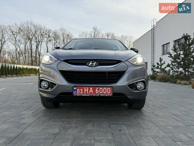Сірий Хендай іх35, об'ємом двигуна 2 л та пробігом 124 тис. км за 16600 $, фото 2 на Automoto.ua