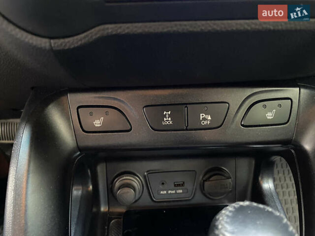 Хендай их35 2014 в Ивано-Франковске на Automoto.ua Серый Хендай их35, объемом двигателя 2 л и пробегом 96 тыс. км за 14600 $, фото 28 на Automoto.ua