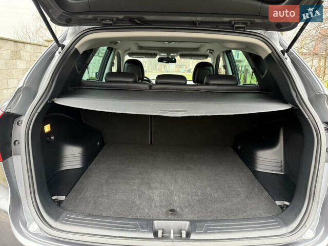 Серый Хендай их35, объемом двигателя 2 л и пробегом 124 тыс. км за 16850 $, фото 90 на Automoto.ua