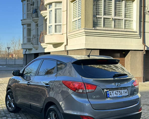 Серый Хендай их35, объемом двигателя 2 л и пробегом 96 тыс. км за 14899 $, фото 9 на Automoto.ua