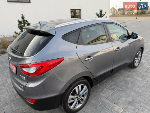 Сірий Хендай іх35, об'ємом двигуна 2 л та пробігом 124 тис. км за 16600 $, фото 41 на Automoto.ua