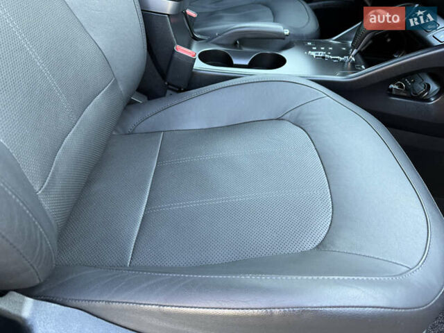 Серый Хендай их35, объемом двигателя 2 л и пробегом 187 тыс. км за 16600 $, фото 65 на Automoto.ua