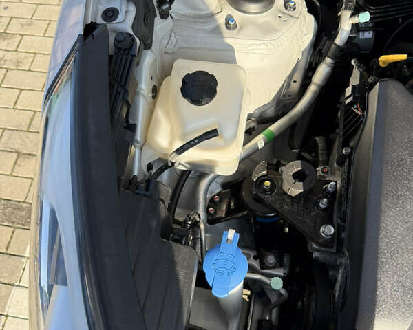 Серый Хендай их35, объемом двигателя 2 л и пробегом 187 тыс. км за 16600 $, фото 43 на Automoto.ua