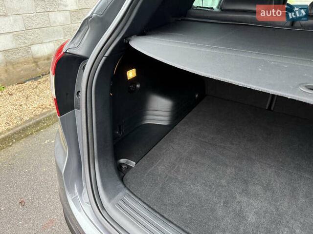 Серый Хендай их35, объемом двигателя 2 л и пробегом 124 тыс. км за 16850 $, фото 92 на Automoto.ua