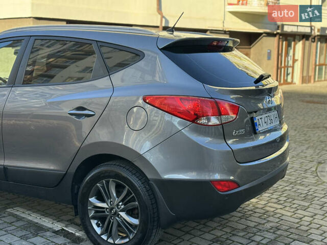 Серый Хендай их35, объемом двигателя 2 л и пробегом 96 тыс. км за 14899 $, фото 13 на Automoto.ua