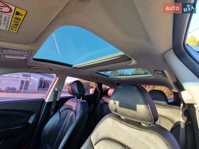 Серый Хендай их35, объемом двигателя 2 л и пробегом 138 тыс. км за 15200 $, фото 25 на Automoto.ua