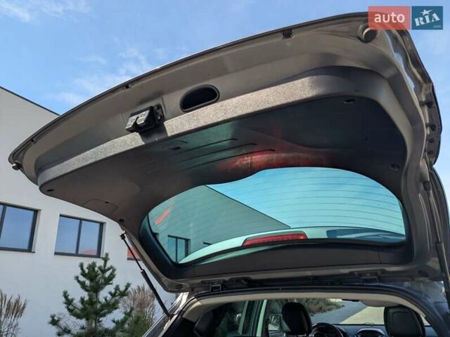 Сірий Хендай іх35, об'ємом двигуна 2 л та пробігом 113 тис. км за 16950 $, фото 57 на Automoto.ua