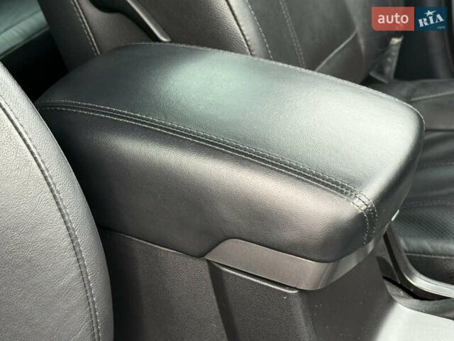 Сірий Хендай іх35, об'ємом двигуна 2 л та пробігом 192 тис. км за 15850 $, фото 51 на Automoto.ua