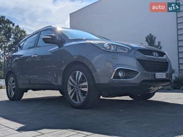 Сірий Хендай іх35, об'ємом двигуна 2 л та пробігом 113 тис. км за 16950 $, фото 21 на Automoto.ua
