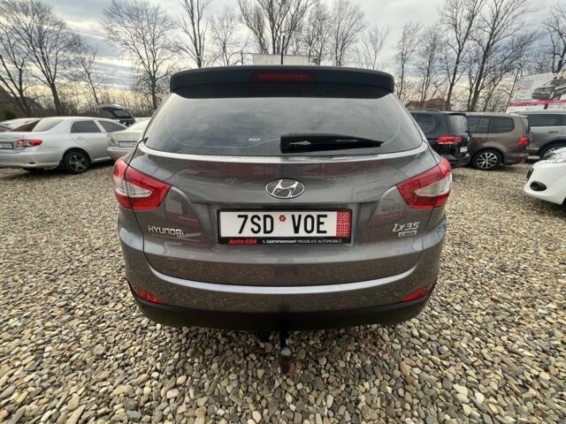 Сірий Хендай іх35, об'ємом двигуна 1.7 л та пробігом 187 тис. км за 14599 $, фото 3 на Automoto.ua