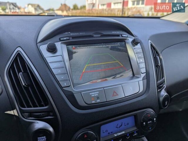 Сірий Хендай іх35, об'ємом двигуна 2 л та пробігом 113 тис. км за 16950 $, фото 66 на Automoto.ua